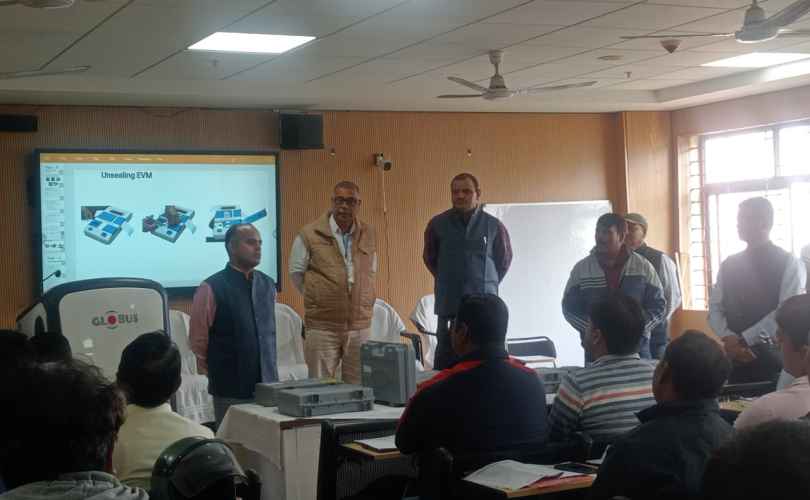 Jamshedpur: घाटशिला विधानसभा उप चुनाव : को-ऑपरेटिव कॉलेज में 14 नवंबर को 15 टेबल पर 20 राउंड में होगी मतगणना