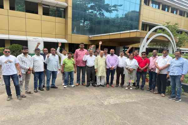 Jamshedpur: कांग्रेस ने गिनाई समस्याएं, अपर उपायुक्त से मिल कर उठाई समाधान के लिए आवाज