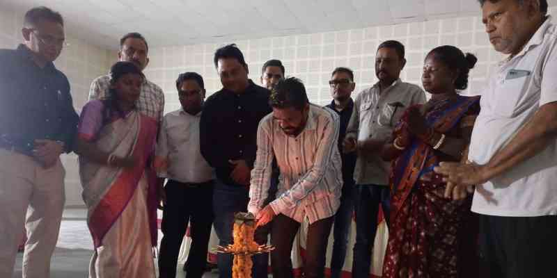 Bahragoda: एकलव्य मॉडल आवासीय विद्यालय का धूमधाम से हुआ उद्घाटन