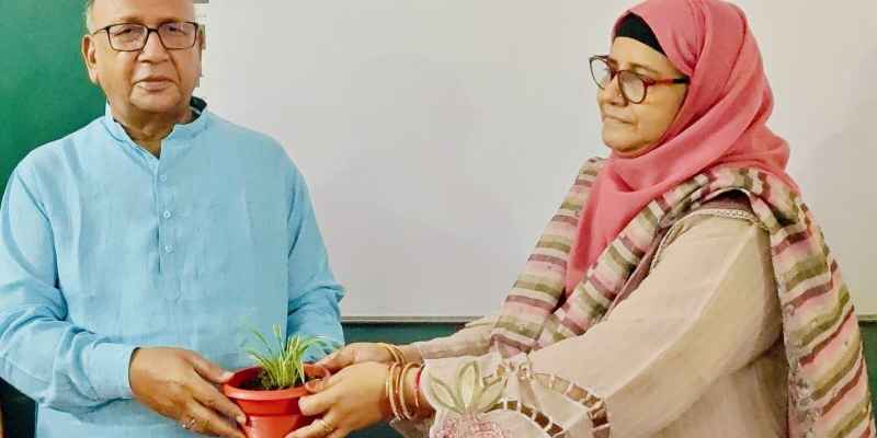 Jamshedpur : राष्ट्रपिता महात्मा गांधी विद्यालय को 10+2 के रूप में उत्क्रमित कराया जाएगा : सरयू