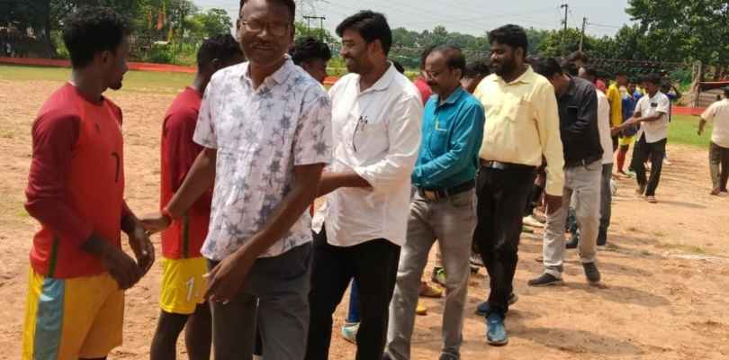 Bahragoda: लाल एस.के.बी. फुटबॉल प्रतियोगिता का हुआ आगाज, शांकाभांगा ने आंगारीसोल को हराया