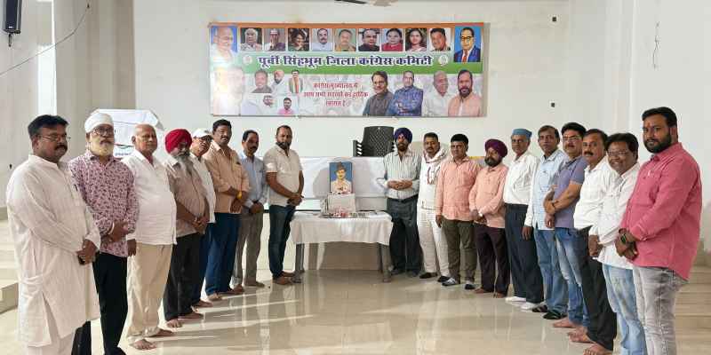 Jamshedpur: भगत सिंह के साहस और त्याग से हम सभी को प्रेरणा लेनी चाहिएः आनंद बिहारी