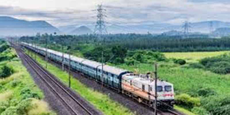 Jamshedpur : रेल यात्रियों की बढ़ी परेशानी, 11 अक्टूबर से 20 जनवरी तक साउथ बिहार एक्सप्रेस सहित 16 ट्रेनें कैंसिल