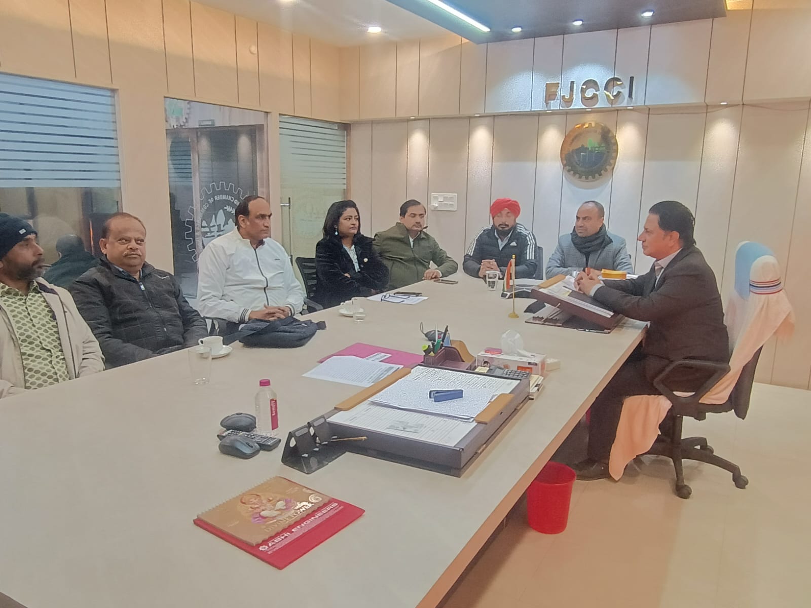 महिला उद्यमिता उप समिति की बैठक में झारखंड के लिए सिल्क कॉरिडोर विकास का प्रस्ताव