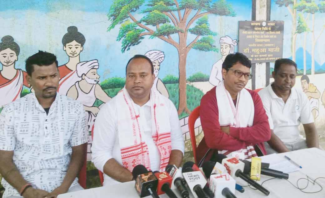 कुड़मियों को एसटी का दर्जा मिला तो होगा उग्र आंदोलन : अजय तिर्की