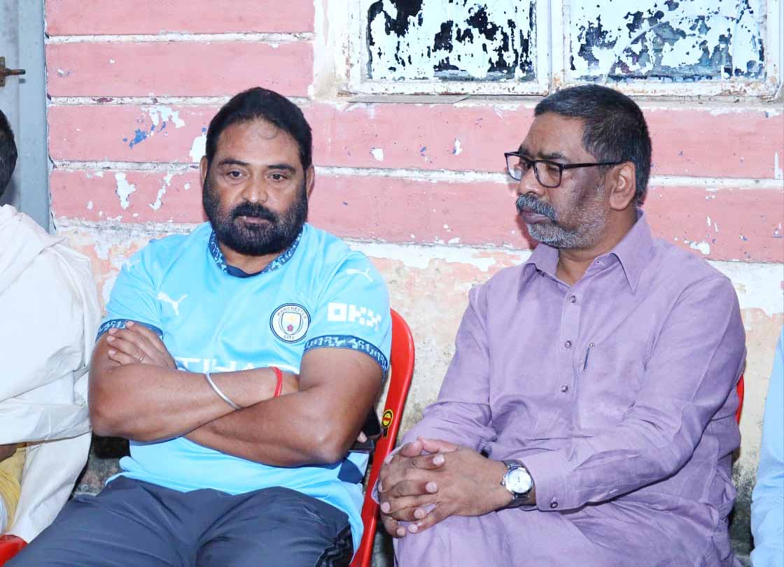 सीएम ने विनोद पाण्डेय की माता के निधन पर जताया शोक