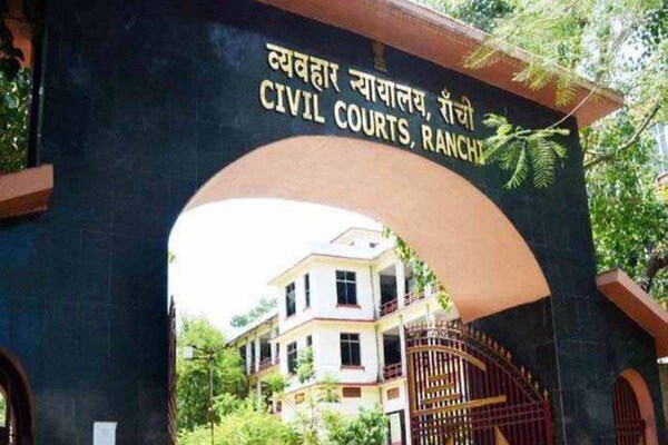 शराब घोटाला: महेश शेडगे, परेश ठाकुर व विक्रम ठाकुर को ACB कोर्ट से मिली डिफॉल्ट बेल