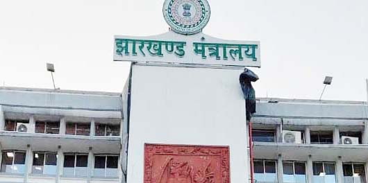 फिर लटक गया सचिवालय सहायकों की प्रोन्नति का मामला, समिति की बैठक स्थगित