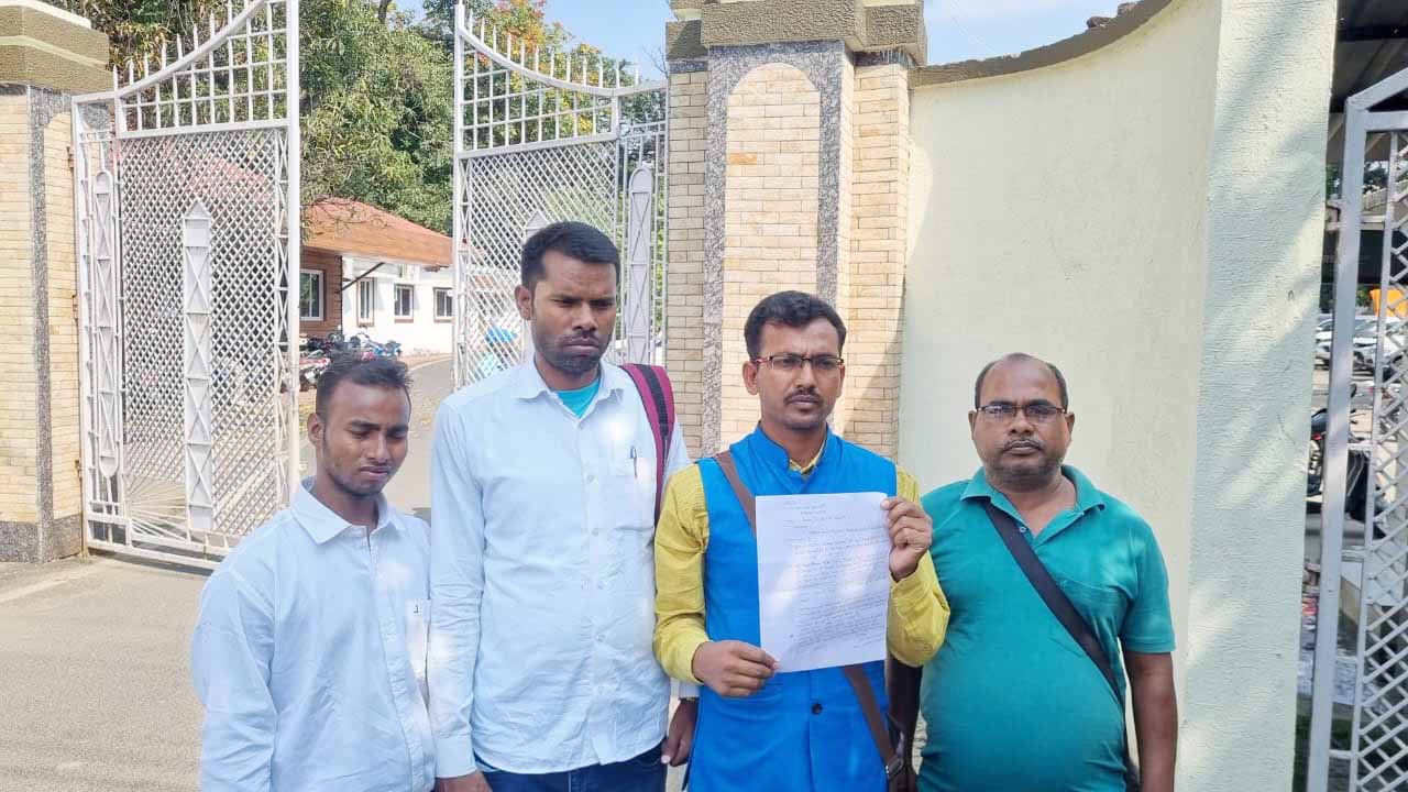 सीएम से नहीं मिलने पर छात्र नेता आक्रोशित, सहायक आचार्य नियुक्ति प्रक्रिया पर उठाए सवाल