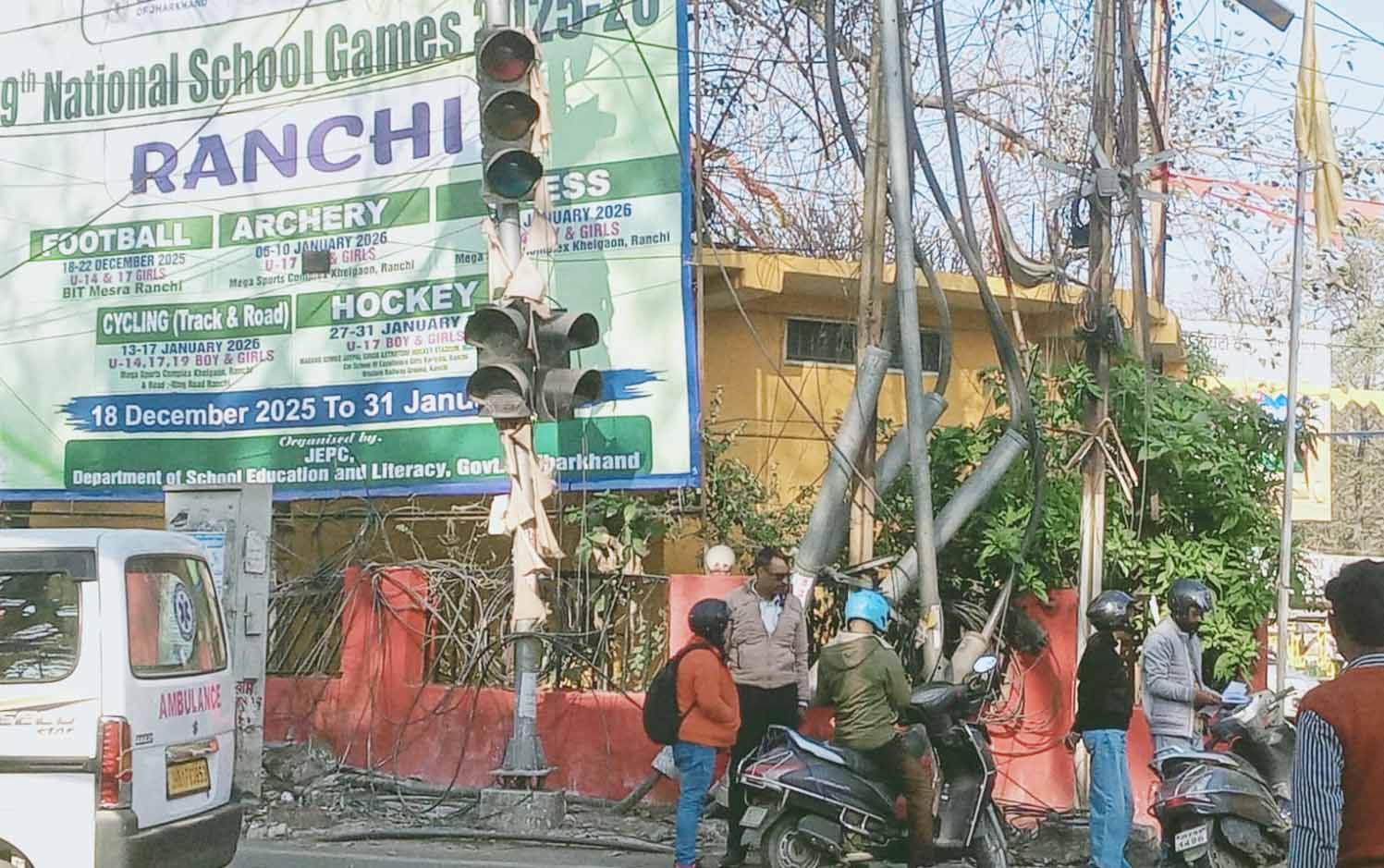 रांची: पुलिस कंट्रोल रूम के पास सहित कई स्थानों का ट्रैफिक सिग्नल खराब