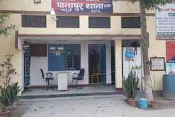 सारण : शराब माफियाओं को पकड़ने गई पुलिस टीम पर हमला, 4 घायल