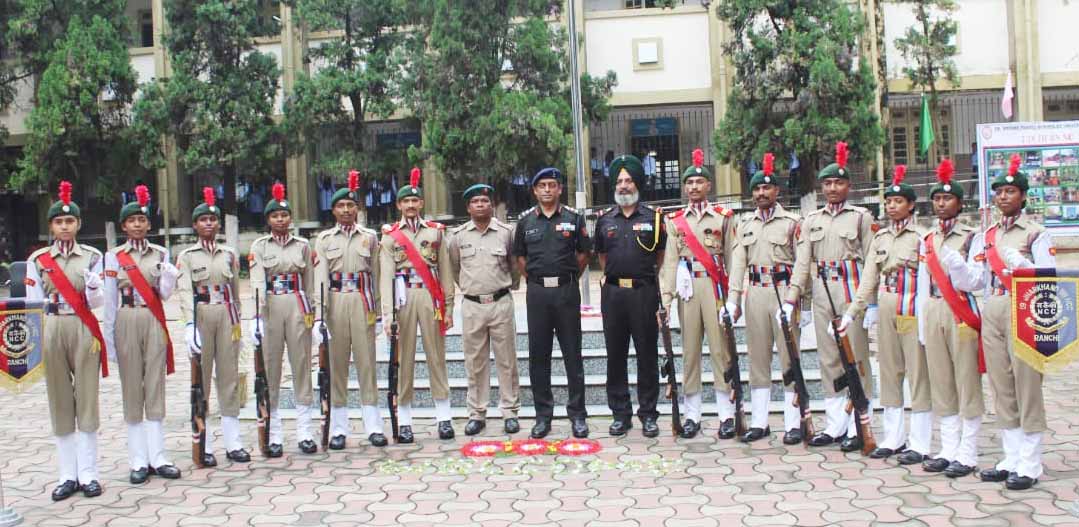 कमान अधिकारी ने किया DSPMU एनसीसी यूनिट का निरीक्षण