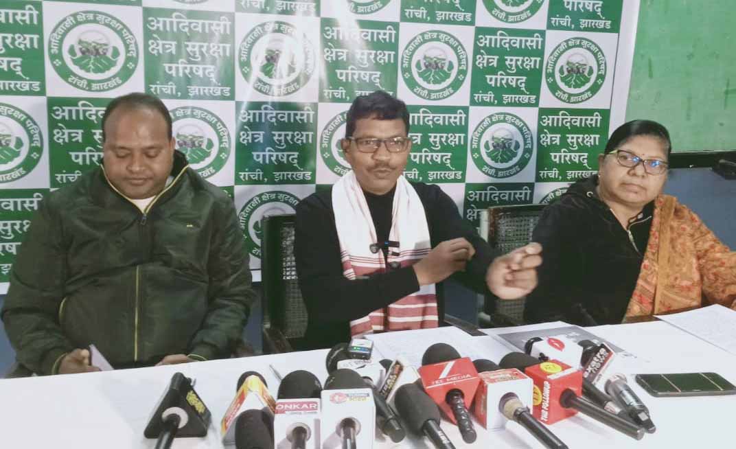 कुड़मी एसटी मांग के विरोध में हो रहे आंदोलन से RSS व भाजपा भयभीत: ग्लैडसन