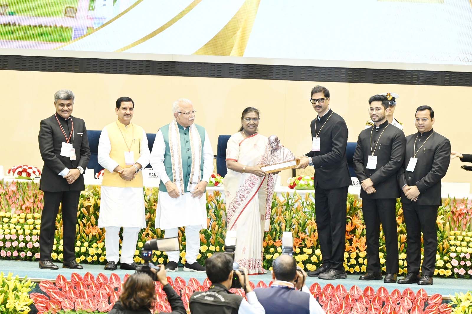 शहरी स्वच्छता में झारखंड के शहरों का दबदबा जारी, राष्ट्रपति ने जमशेदपुर को किया सम्मानित
