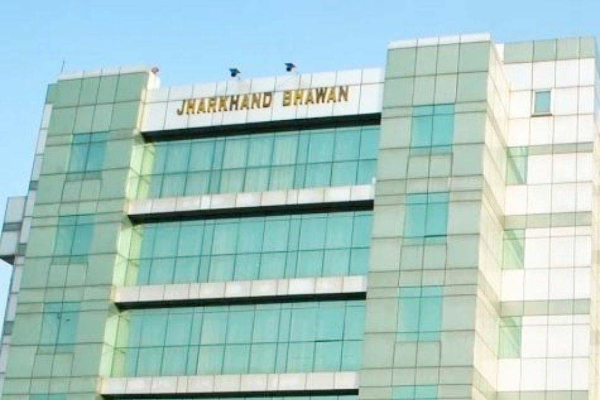 नई दिल्ली के झारखंड भवन में निजी भुगतान पर कमरा आरक्षण पर रोक