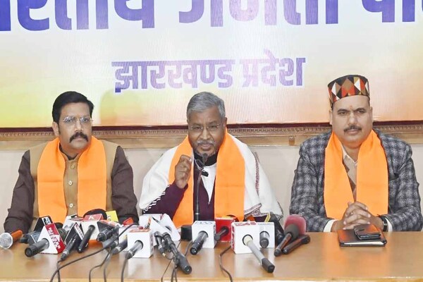 शराब घोटाले की जांच सीबीआई से हो, एसीबी कर रही नौटंकीः बाबूलाल