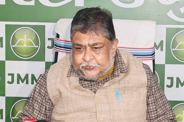 मनरेगा पर केंद्र के फैसले के खिलाफ JMM का तीखा विरोध, VB-G RAM G को बताया गरीब विरोधी