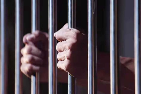 बिहार STF ने दो लाख के इनामी बूटन चौधरी को मुंबई से किया गिरफ्तार