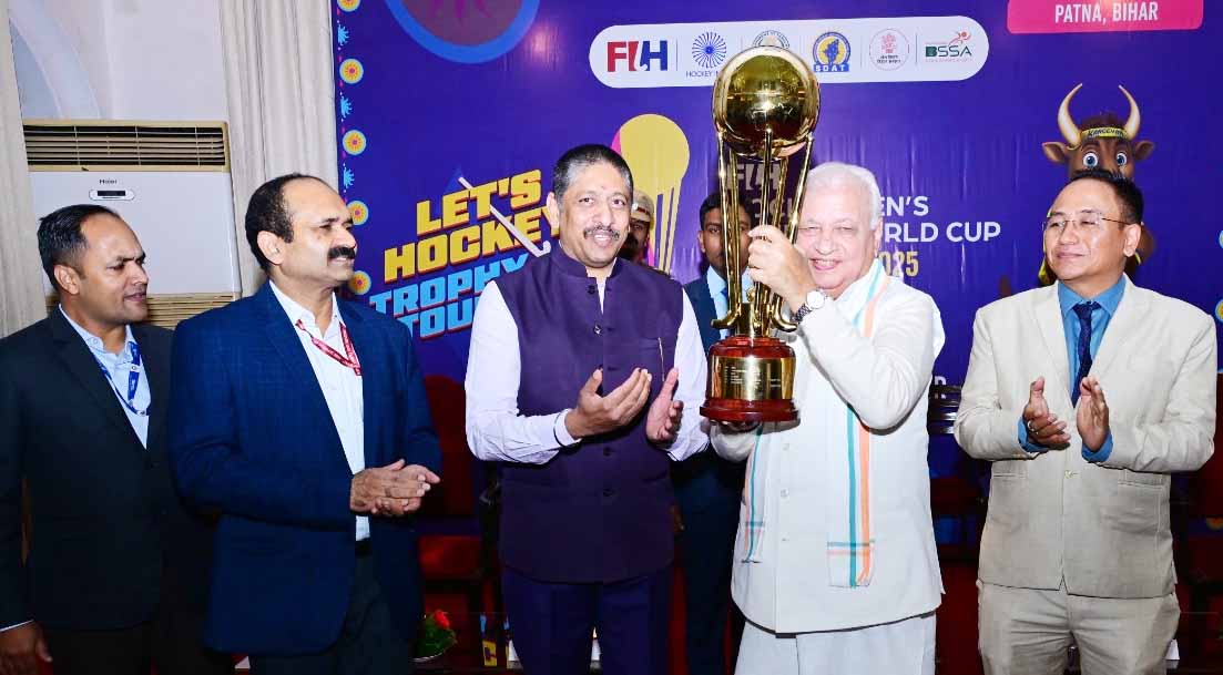 पटना पहुंची हॉकी मेंस जूनियर वर्ल्ड कप 2025 ट्रॉफी का भव्य स्वागत, राज्यपाल ने किया अनावरण