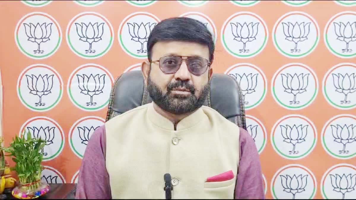 हेमंत सरकार ने गरीबों को छत नहीं, अधूरा सपना दिया : प्रतुल