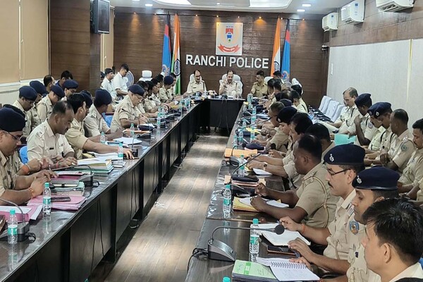 विधि व्यवस्था को लेकर SSP ने की बैठक, दिए कई दिशा-निर्देश