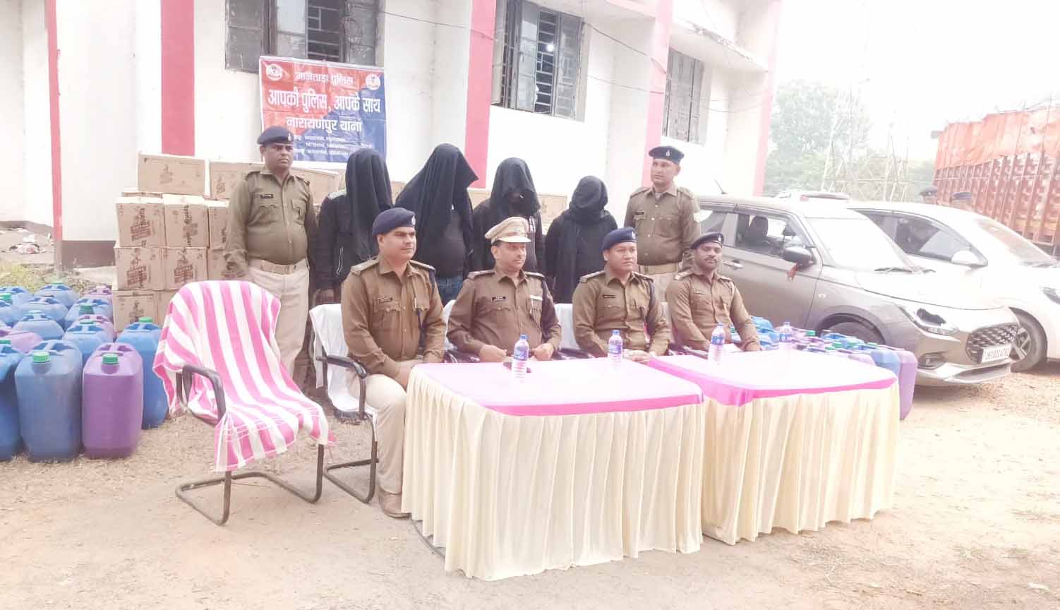 जामताड़ा: 45 लाख की नकली शराब व स्पिरिट के साथ 4 तस्कर गिरफ्तार