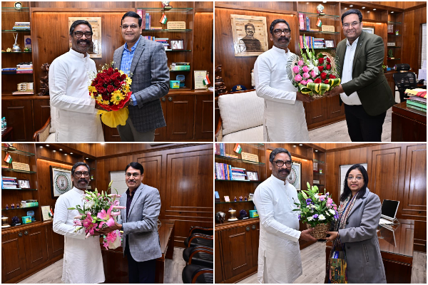 सीएम से मिले IAS व IPS अफसर, दी नववर्ष की बधाई व शुभकामनाएं