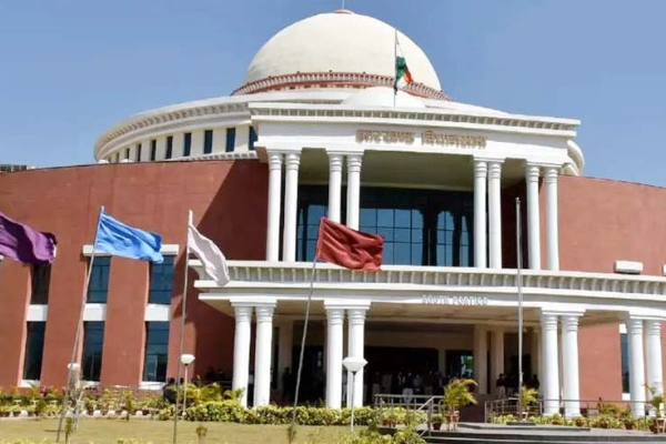 SIR और ‘अटल क्लिनिक’ नाम बदलने को लेकर सियासत गरम