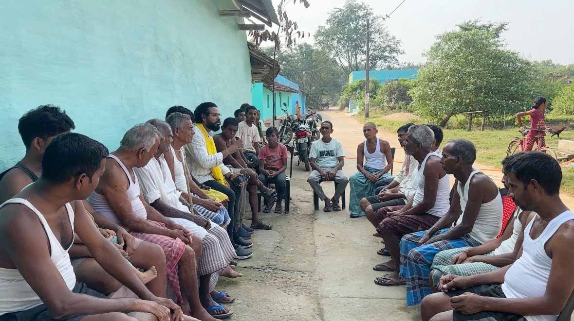 घाटशिला उपचुनाव में कुड़मी समाज का ऐलान, 15 दिन में मांगें पूरी नहीं हुई तो होगा वोट बहिष्कार