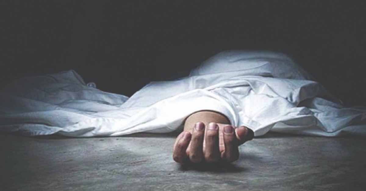 बिहार : पेड़ से टकराई तेज रफ्तार बाइक, युवक की मौत