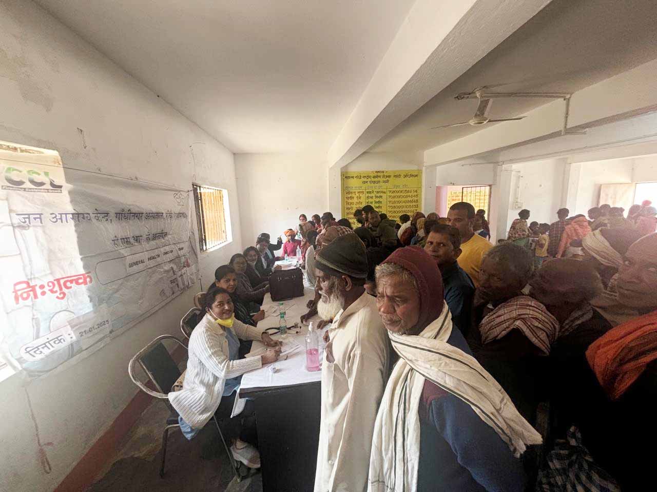 रांची : गागी बस्ती में लगा नि:शुल्क मेगा स्वास्थ्य जांच शिविर