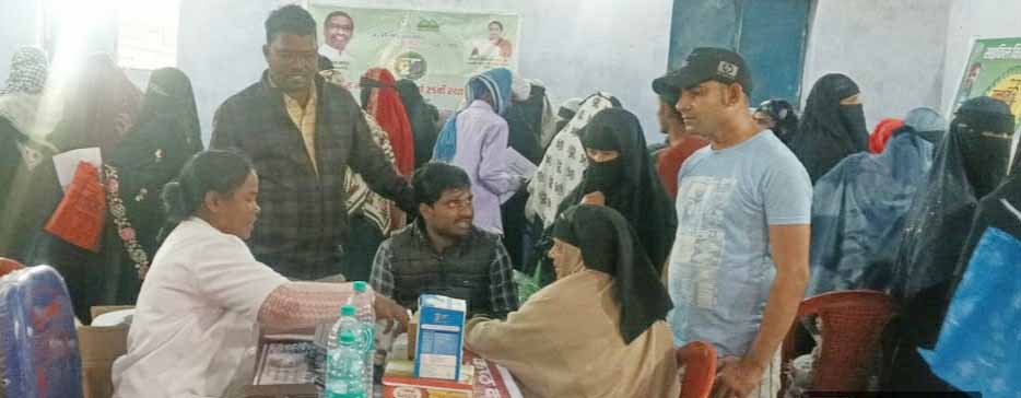 रामगढ़: गरीबों तक योजनाओं का लाभ पहुंचाने का कार्य कर रही सरकार- सीओ