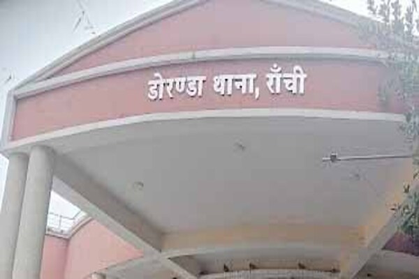 डोरंडा थाना के सब इंस्पेक्टर पर वकील के साथ गाली गलौज का आरोप