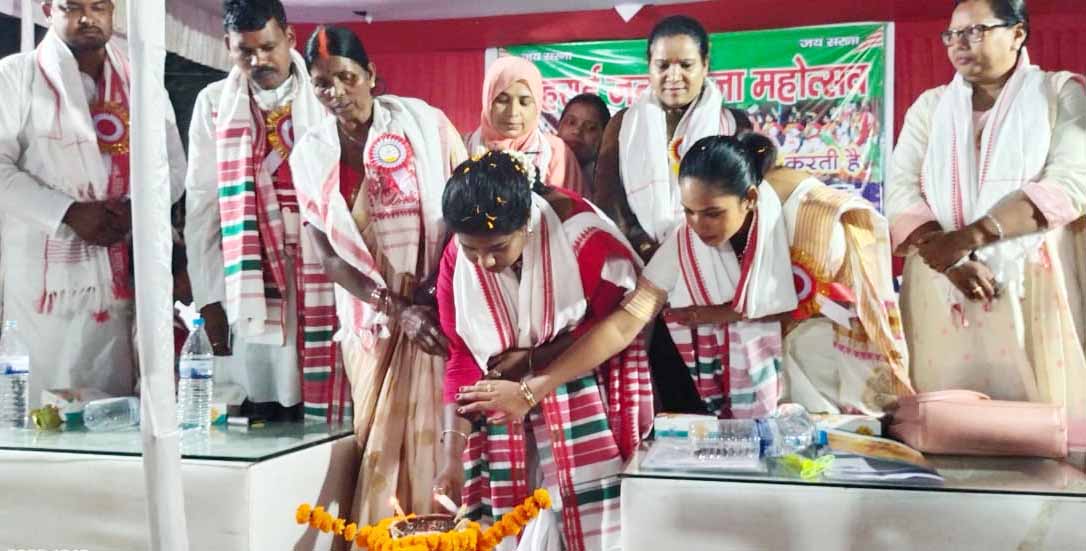 रांची: समिति ने बोड़ेया में सोहराय जतरा का किया आयोजन