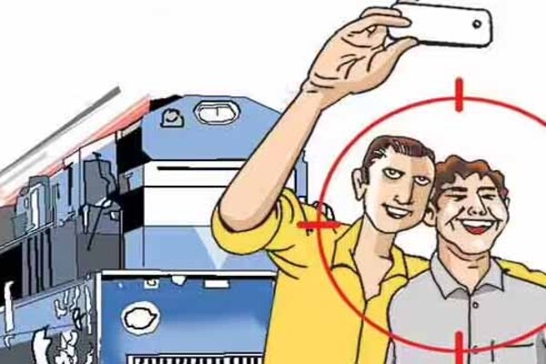 रील्स के शौक ने छीनी जिंदगियां, बेतिया में ट्रेन से कटकर 2 की मौत