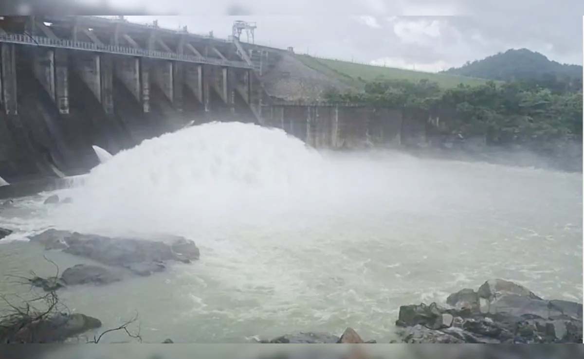 ....और कहर बरपाएगी बारिश, 15 जिलों में बाढ़ का खतरा