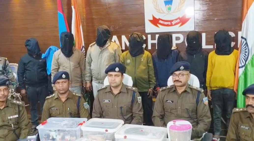 रांची पुलिस की बड़ी कार्रवाई: 21 लाख के ब्राउन शुगर के साथ 10 गिरफ्तार