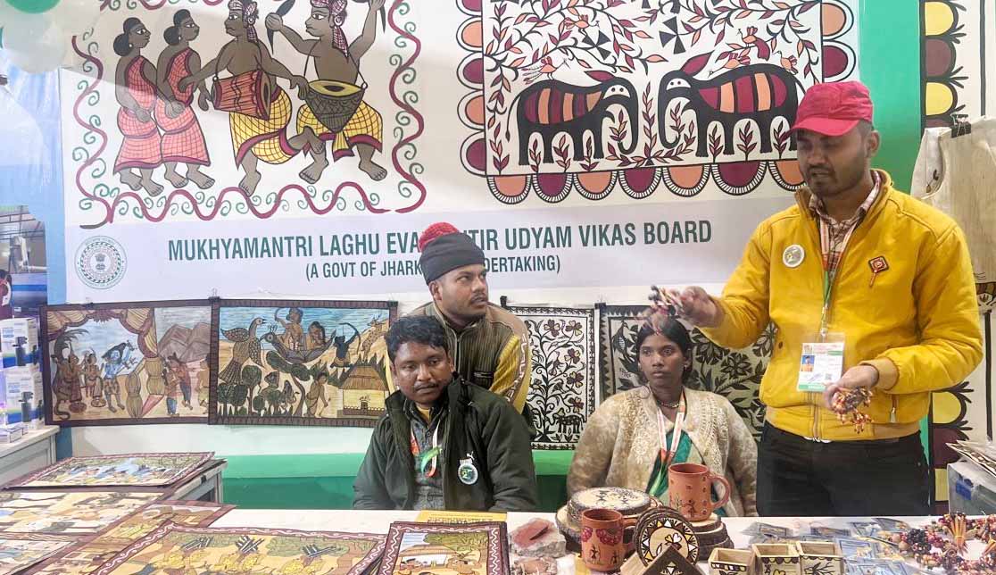 IITF में झारखंड पवेलियन में पैतकर, सोहराय कला व खादी मुख्य आकर्षण