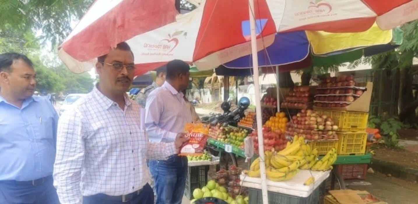 रांची : मोरहाबादी में प्लास्टिक पर रोक लगाने को लेकर चला जांच अभियान