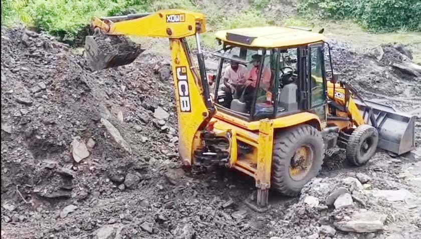 धनबाद : रेस्क्यू का दूसरा दिन, अवैध खनन में दबे 9 मजदूरों का अब तक कोई सुराग नहीं