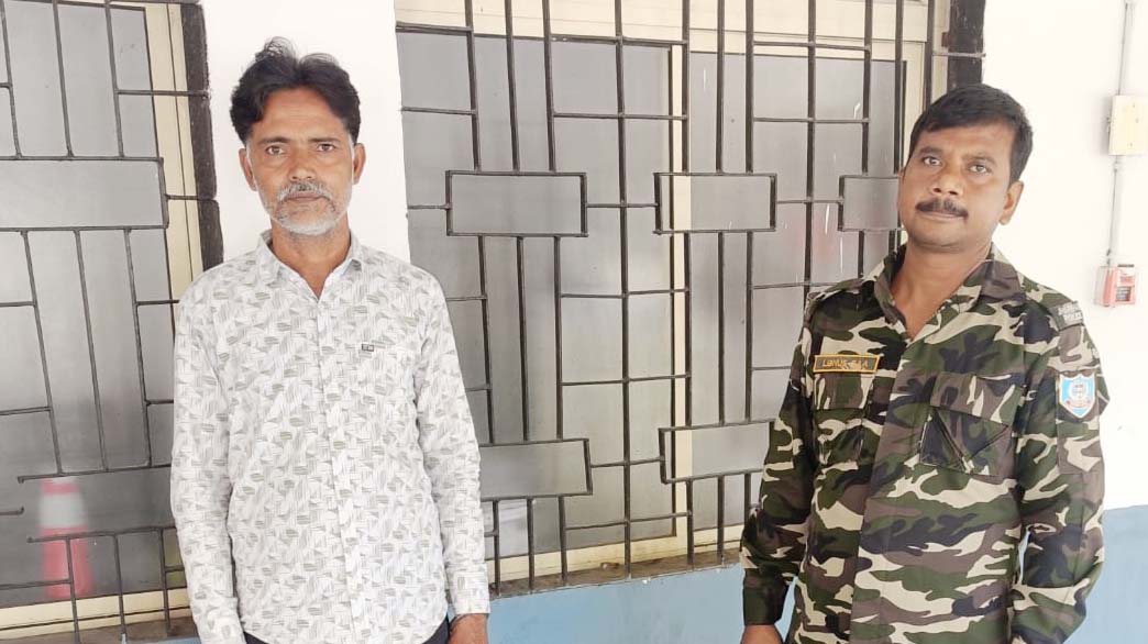 रांची : हत्या के आरोपियों को शरण देने वाले को पुलिस ने किया गिरफ्तार