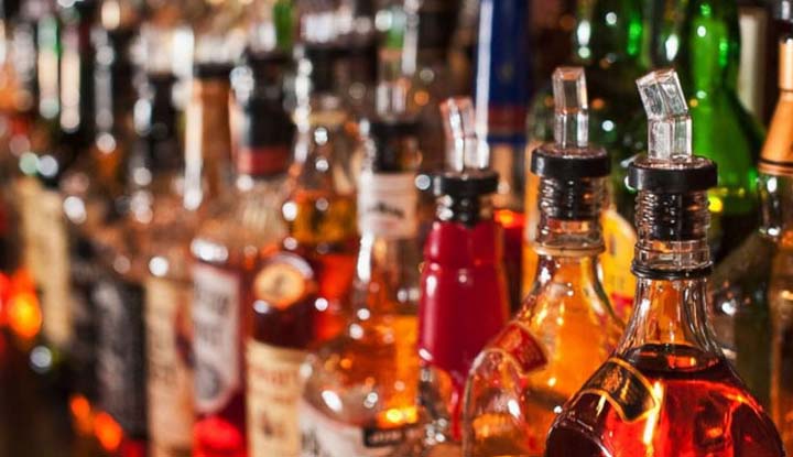 नई उत्पाद नीति : शराब की दुकानों की नीलामी में पारदर्शिता का दावा