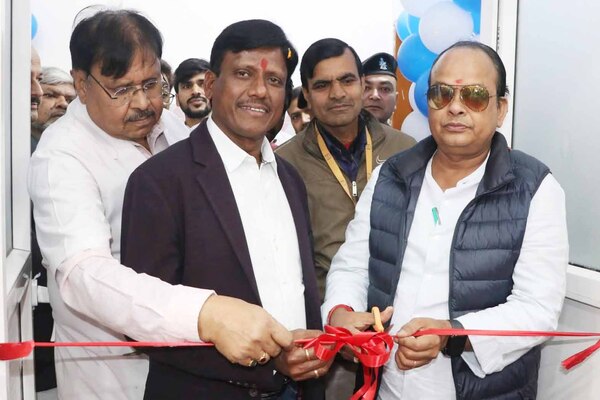 धनबाद :  SNMMCH को हाईटेक बनाने की दिशा में बड़ा कदम, तीन आधुनिक मशीनें समर्पित