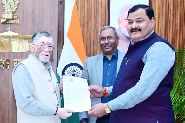 पुरुष हॉकी इंडिया लीग के उद्घाटन मैच कार्यक्रम के लिए राज्यपाल को आमंत्रण