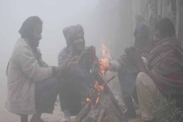 झारखंड में ठंड की पकड़ और मजबूत, 8 जिलों का न्यूनतम पारा 9°C से नीचे