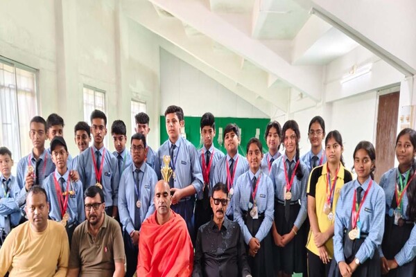 इंटर स्कूल शूटिंग प्रतियोगिता में सरला बिरला स्कूल नंबर वन, आर्यन बने बेस्ट शूटर