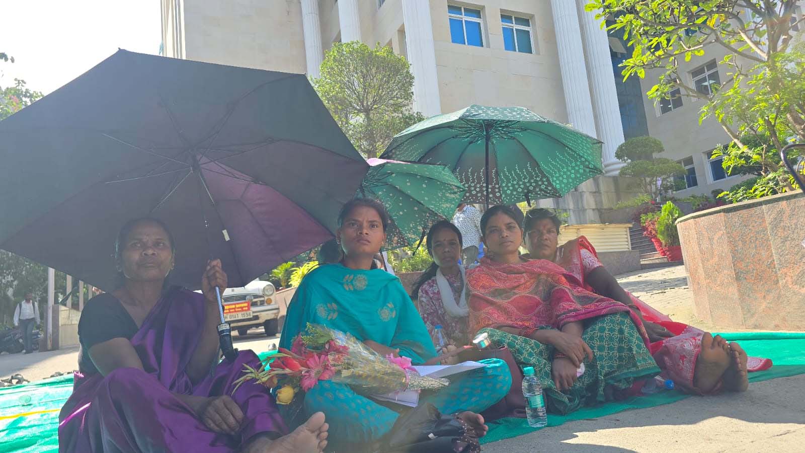 रांची नगर निगम में हड़ताल, कर्मचारियों ने बोला- अबकी बार आर-पार!