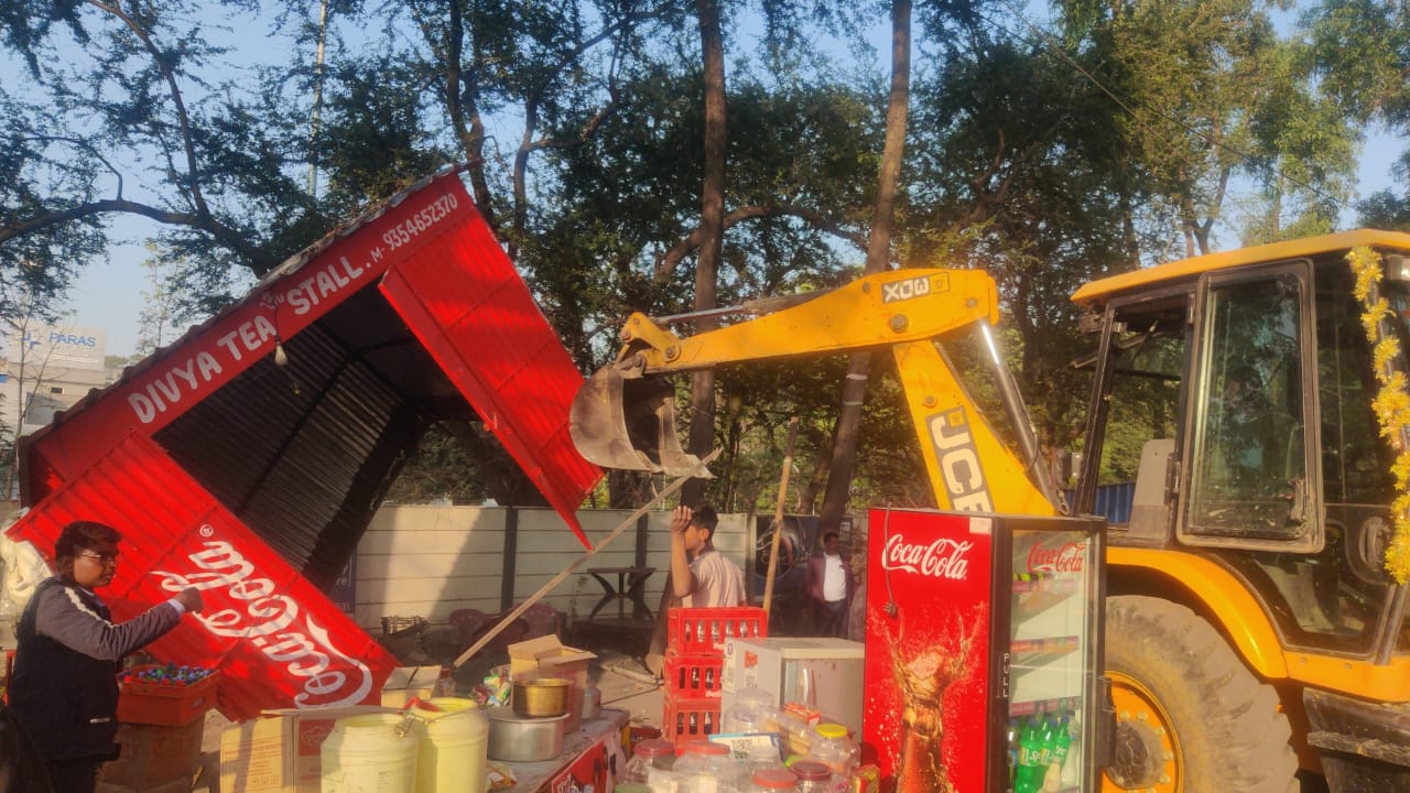 रांची: JSCA स्टेडियम के आसपास अतिक्रमण हटाया गया