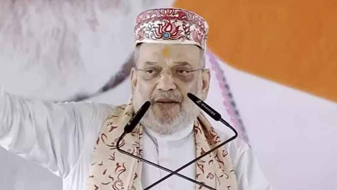 दरभंगा में शाह ने महागठबंधन पर साधा निशाना, कहा-लालू-सोनिया सिर्फ अपने बेटे को CM-PM बनाना चाहते है