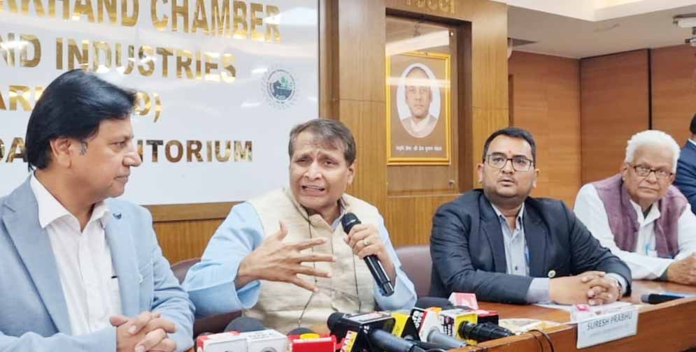 विकसित भारत के लक्ष्य को हासिल करने के लिए सभी राज्यों को मिलकर करने होंगे प्रयास : सुरेश